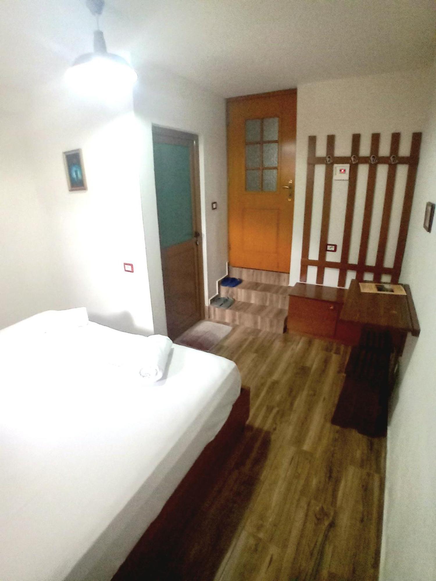 House H * Gjirokastër